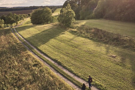 Auf dem ehemaligen Kolonnenweg